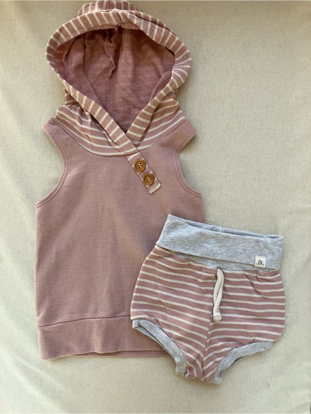 Lulu + Roo 2T Sleeveless Hooded Sweatshirt and Striped Foldover Waist Shorts Set